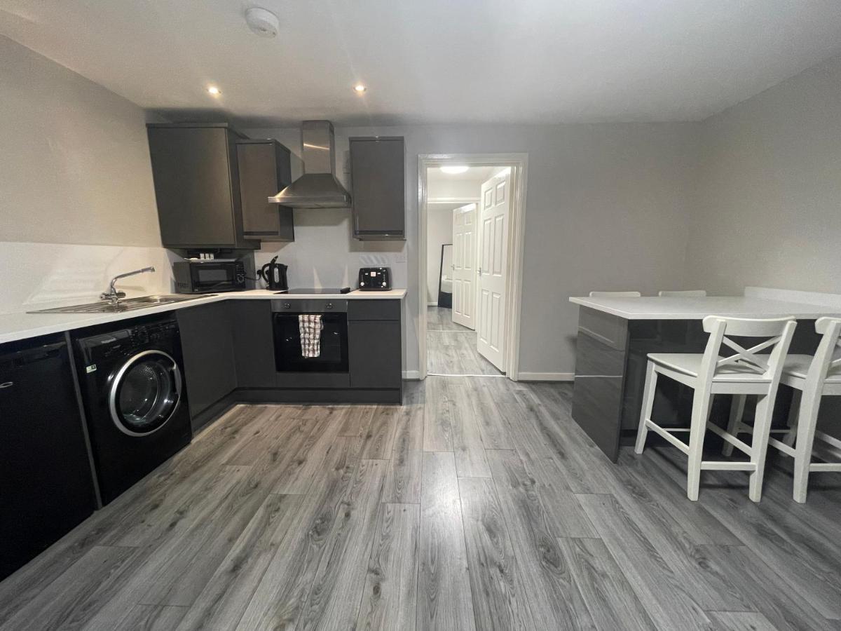 Mays Apartments - 147-153 Mill Street, Free Parking, 5 Minute Walk To Baltic Market And City Centre - Apartments Sleep 1-6 Guests Liverpool Exteriör bild
